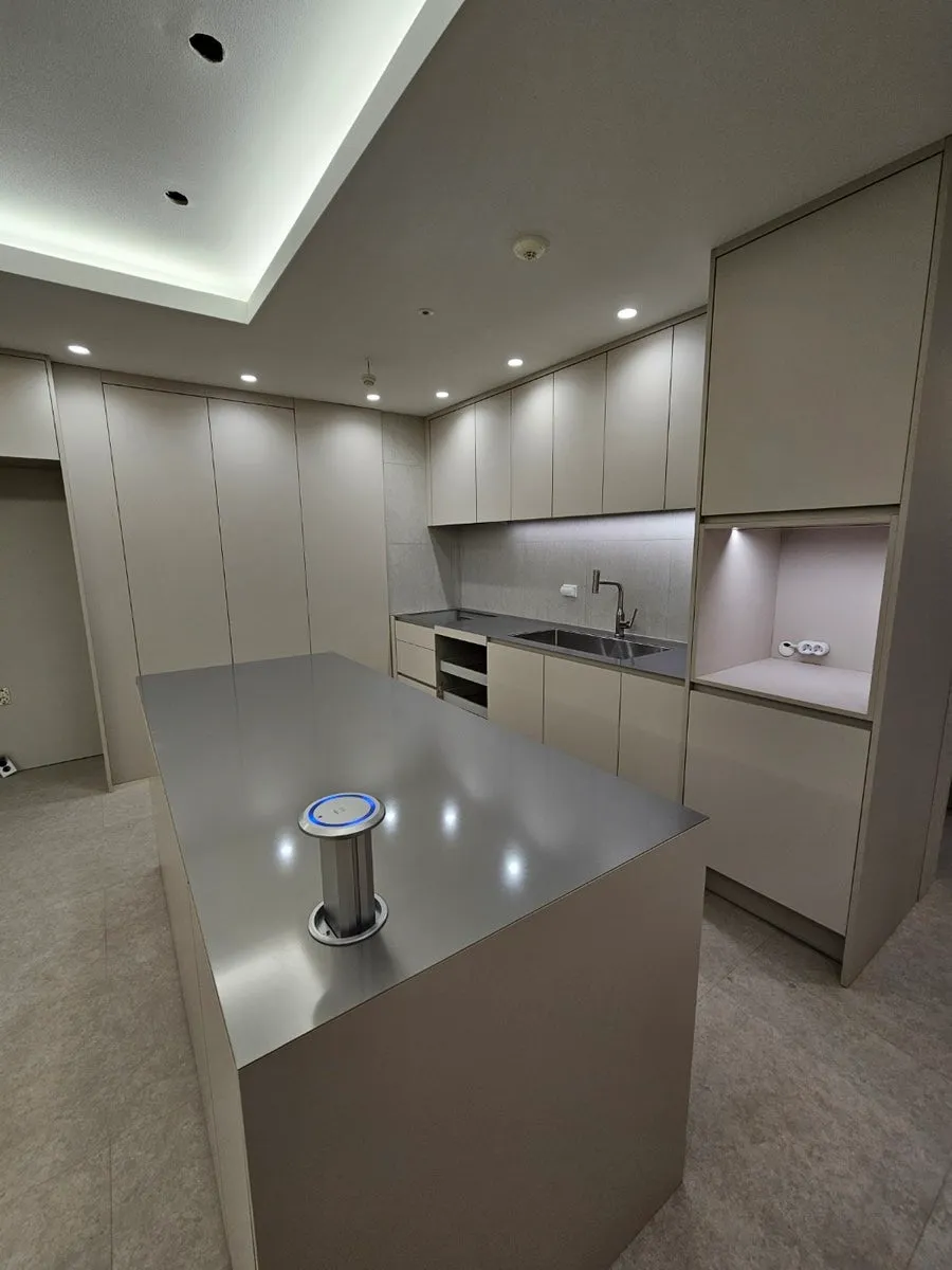 일산 두산위브더제니스 스테인리스 싱크대 상판 시공 후기 - 주방인테리어 완전변신 시공사례 사진