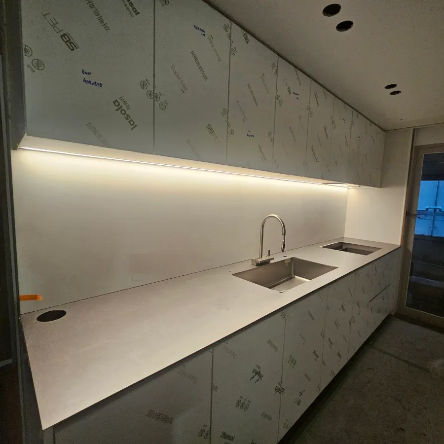 서울 양재 스테인리스 상판 PPF 시공 후기 - 3t 두께로 완벽 마감! 시공사례 사진