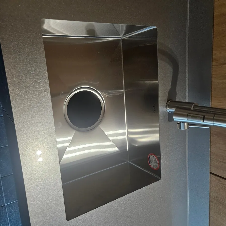 덕양구 구내식당 스테인리스 싱크대 상판 시공 완료! 깔끔한 마감의 비결 시공사례 사진