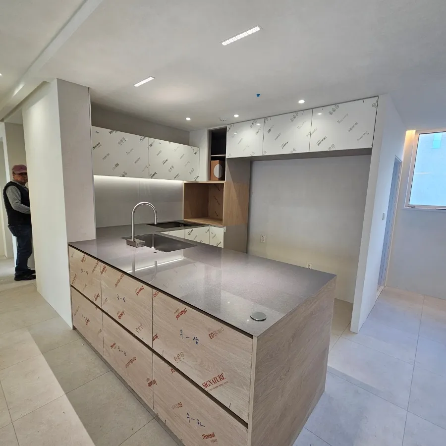 판교 백현5단지 스테인리스 상판 시공 후기 - 고급 아일랜드 주방 완성 시공사례 사진