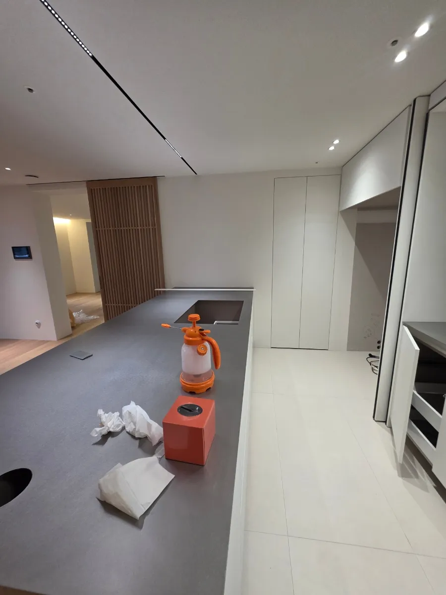 서초그랑자이 대형 아일랜드 스테인리스 상판 PPF 시공 후기 - 싱크대장김상진 시공사례 사진