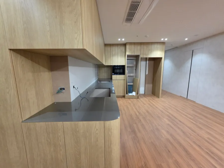 청담 르엘 스테인리스 싱크대 상판 3t 시공 현장 - 싱크대장김상진 시공사례 사진